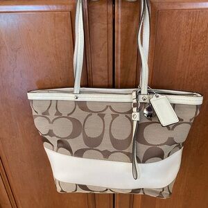 Coach Beige and Chalk Signature Canvas Tote